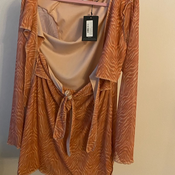 PrettyLittleThing  Orange Mesh Cut Out Bodycon Dress Size 16 - Picture 3 of 3